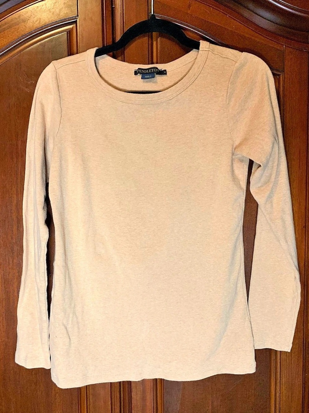 Pendleton Long Sleeve Tee in Tan Size Small